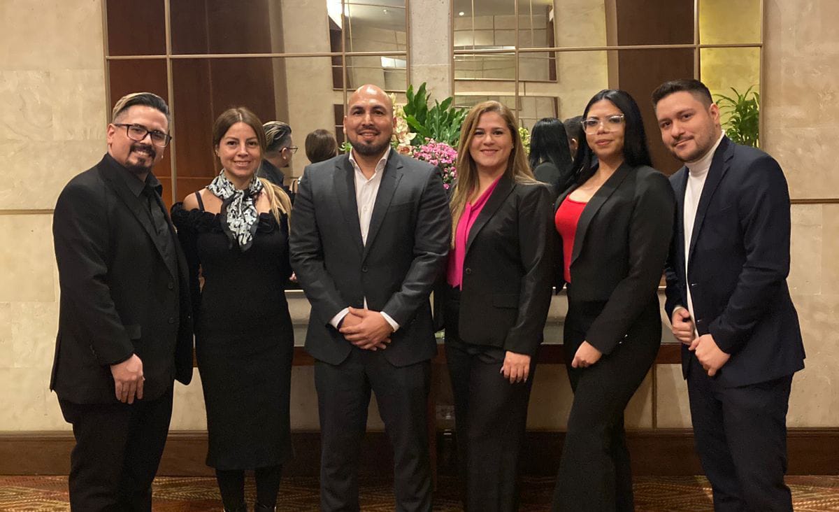 Equipo First Land USA